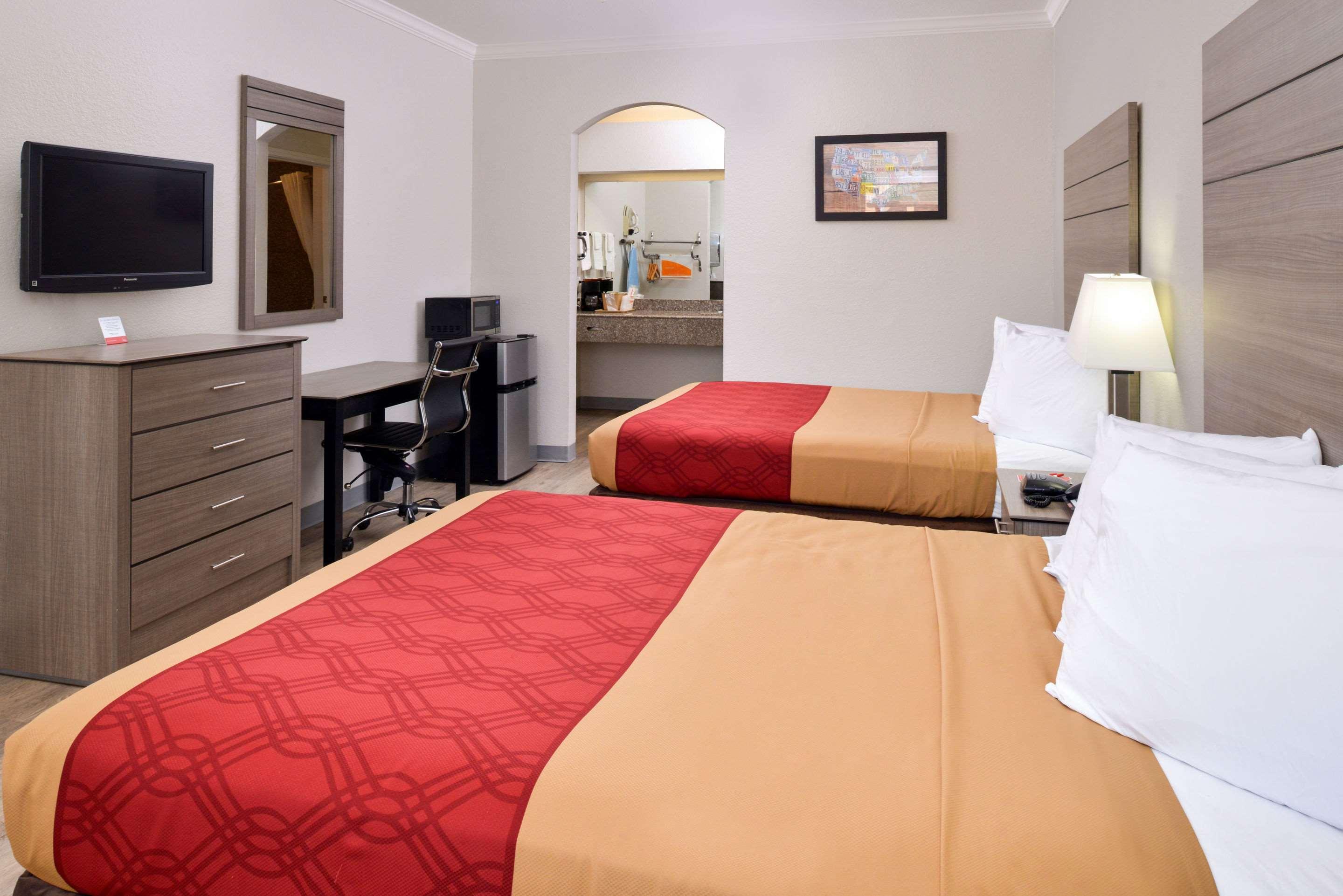 Econo Lodge Inn & Suites Port Arthur Near Sabine Pass Exteriör bild